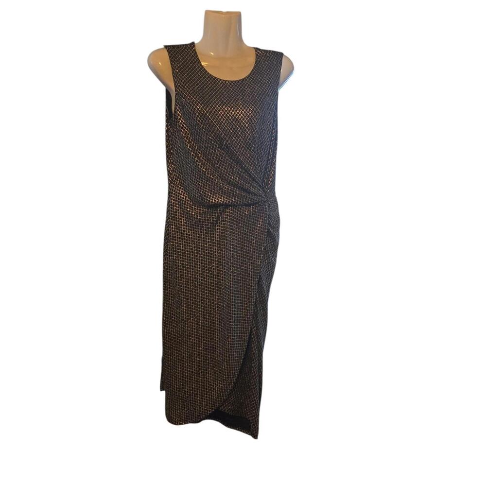 T Tahari Elegant Sleeveless Metallic Sheath‎ Dress